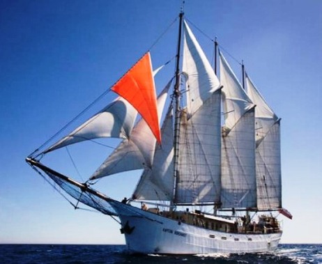 The Kapitan Borchardt, a three-masted schooner