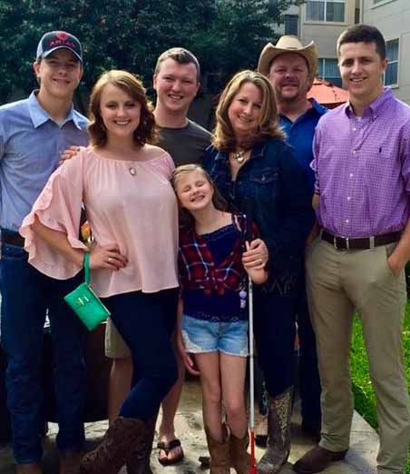 Bushland family group photo with mom, dad, 3 sons and     two daughters