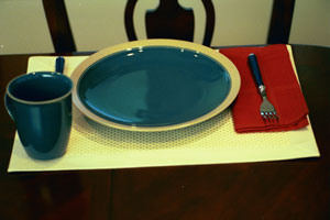 place setting with good color   contrast